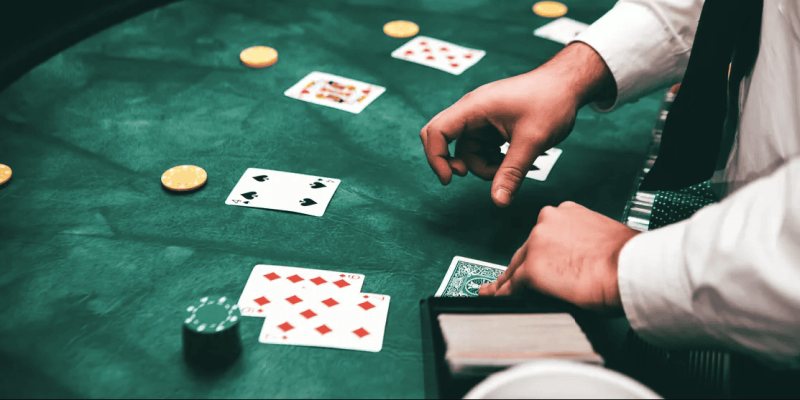 Chơi nhiều hand cùng một lúc khi tham gia Blackjack Chơi nhiều hand cùng một lúc khi tham gia Blackjack